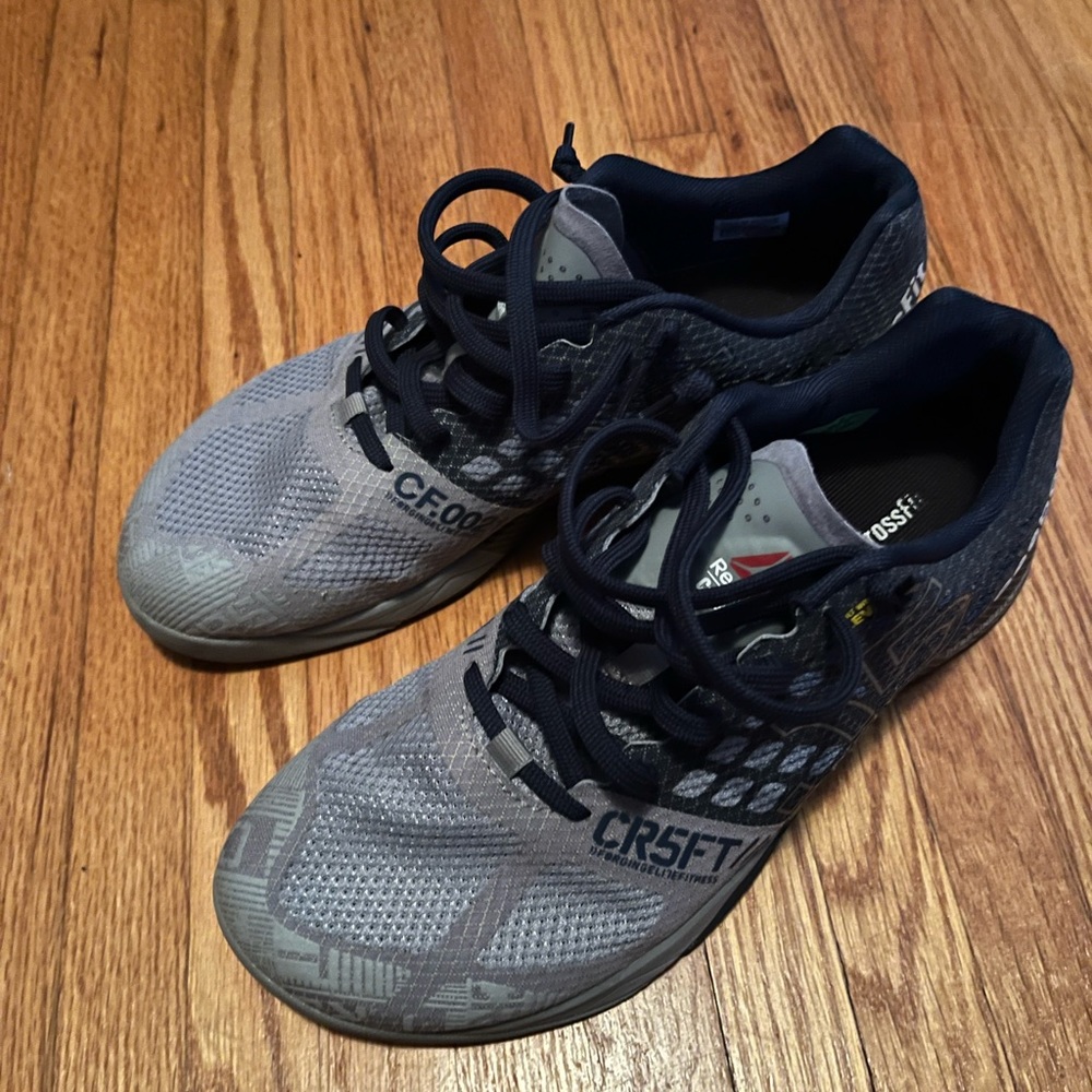 Reebok nano 5 mens 10 grey/blue